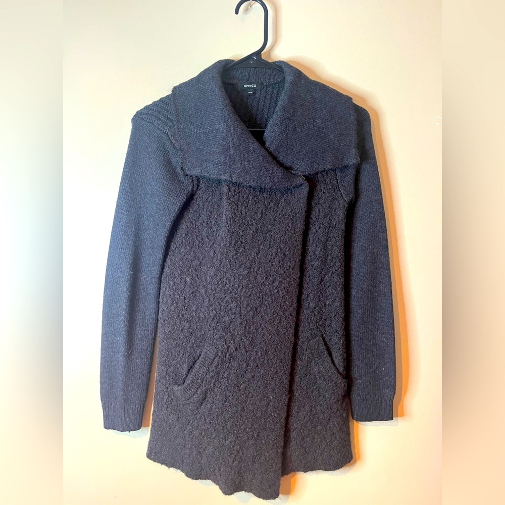 RW & CO Dark Gray Heavyweight Wrap Cardigan EUC